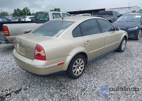 2001 Volkswagen Passat Gls from USA, damaged, VIN WVWPD63B41P206708